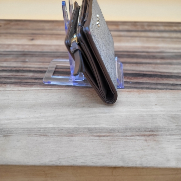 Calvin Klein Gray & Brown Wallet - Picture 3 of 7